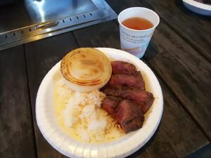 ステーキ玉ねぎ丼